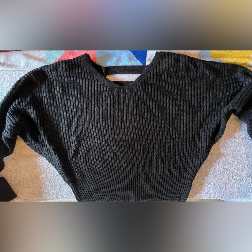 Sweater - Picture 2 of 3